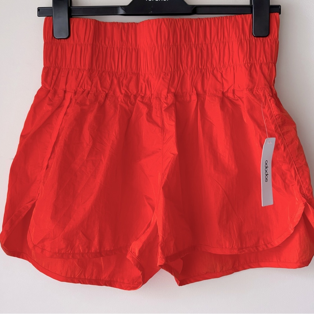 ODODOS Goto Athletic Shorts Orange Medium NWT
